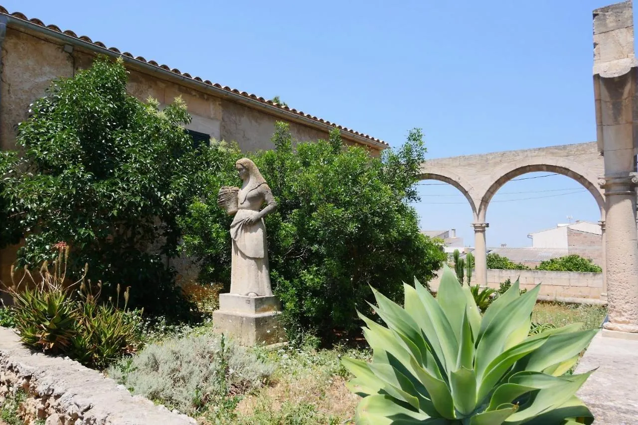 Colomer Petra  Holiday home Petra (Mallorca)