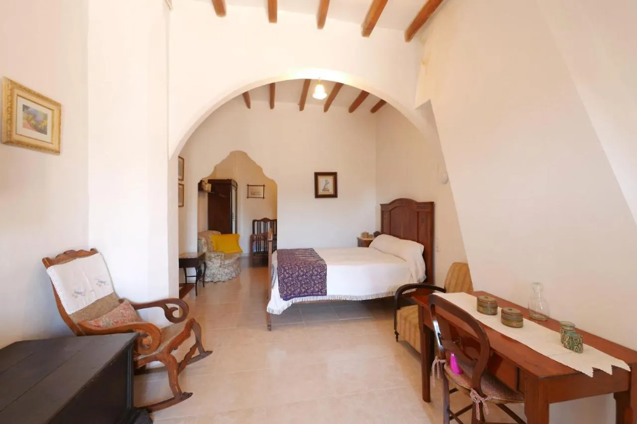 Colomer Petra  Holiday home Petra (Mallorca)